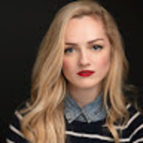 Meet your Posher, Emily - Picture 1 of 1